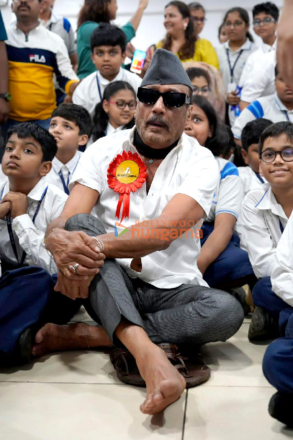 Photos: Jackie Shroff facilitates Leprosy Awareness Initiative at Euro School in Thane | Parties & Events