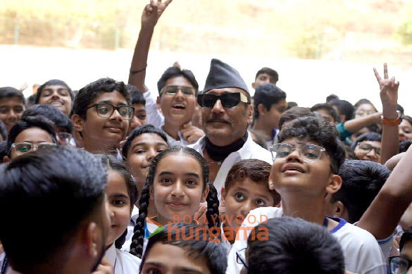 photos jackie shroff facilitates leprosy awareness initiative at euro school in thane 4