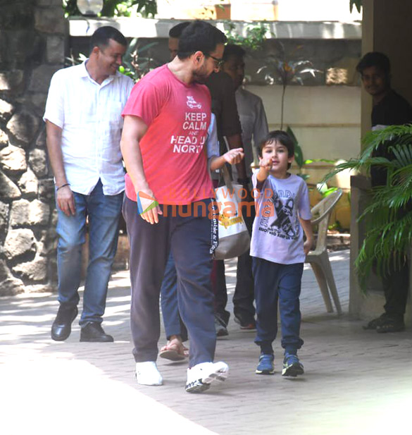 photos saif ali khan and taimur ali khan spotted in bandra 3 5