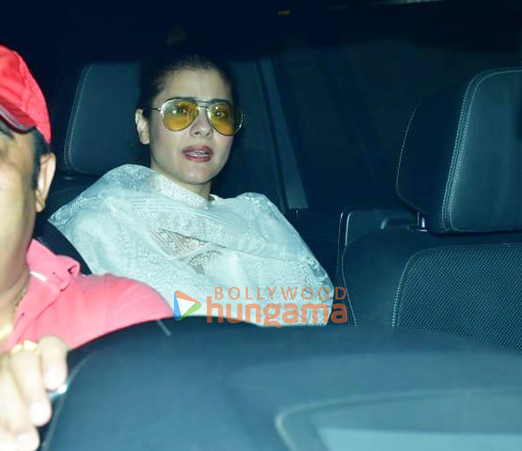 photos shah rukh khan aryan khan karan johar others snapped at aditya chopras house to pay last respects to pamela chopra 2233 5