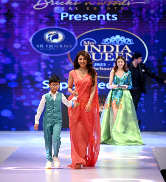Photos: Shilpa Shetty judged the grand finale of Mrs India Queen Official alongside Mr World Rohit Khandelwal Photos: Shilpa Shetty judged the grand finale of Mrs India Queen Official alongside Mr World Rohit Khandelwal