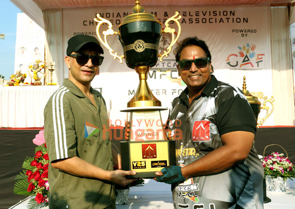 photos shreyas talpade johny lever deepak dobriyal attend the opening of the iftca cricket tournament 4
