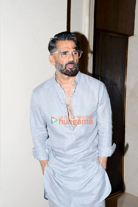 photos suniel shetty snapped at the press meet of king pipes at jw marriot in juhu 1