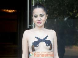 Photos: Uorfi Javed snapped at Taj lands End in Bandra