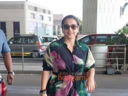 Photos: Vidya Balan and Mandira Bedi snapped at the airport