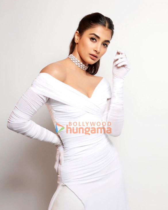 pooja hegde 9 2