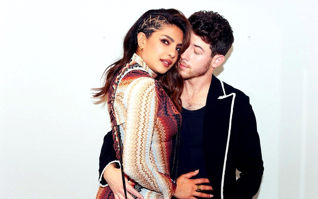 Priyanka Chopra speaks on adding Jonas to her name; jokes, “It's a reminder to people that I am taken”