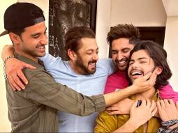 Bromance alert: Salman Khan poses with Kisi Ka Bhai Kisi Ki Jaan co-stars, Jassie Gill, Raghav Juyal, & Siddharth Nigam; see post