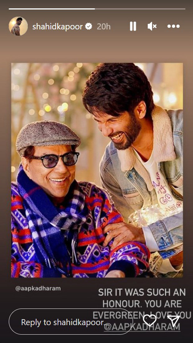 Dharmendra shares pictures with co-star Shahid Kapoor and Kriti Sanon as they wrap up their untitled next; see pictures