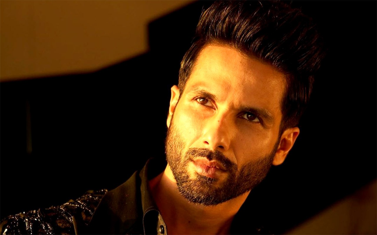 Shahid Kapoor says he will not be doing “only complex roles”; asserts, “If I keep repeating myself in that zone, it will become cliché”