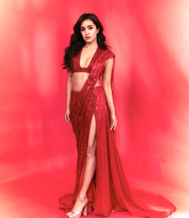 Shraddha Kapoor’s glitzy red saree by Manish Malhotra is the true essence of ethnic glam