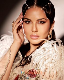 Celeb Photos Of Sunny Leone