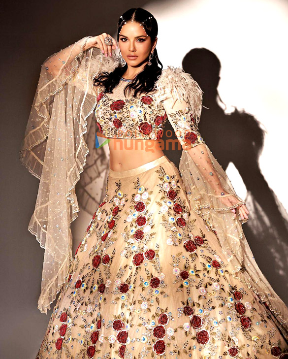 sunny leone 3 53
