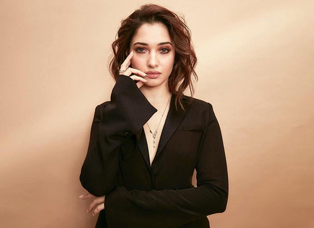 Tamannaah Bhatia ditches social media filters; spreads the message of ‘self-love’ : Bollywood News
