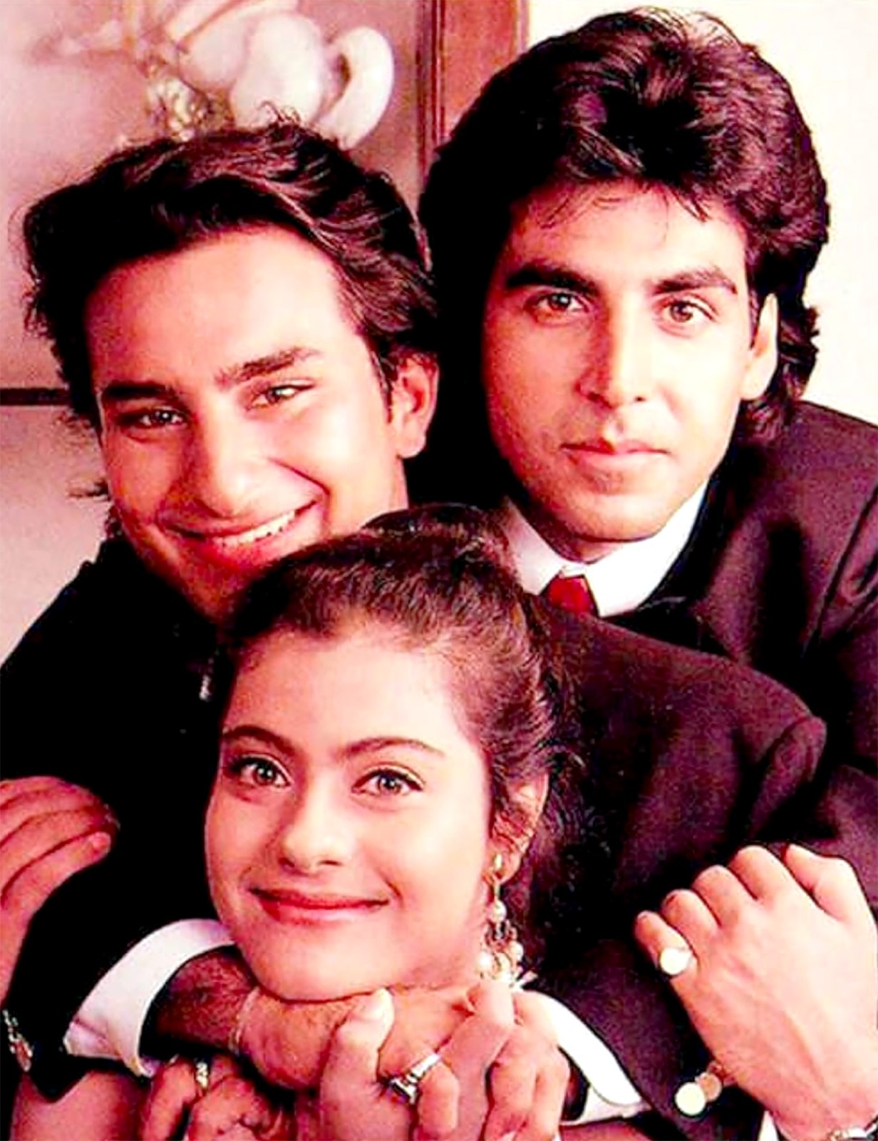 29 Years Of Yeh Dillagi Kajol recalls Akshay Kumar cooking dal on set; laughing with Saif Ali Khan during ‘Hoton Pe Bas’ shoot 