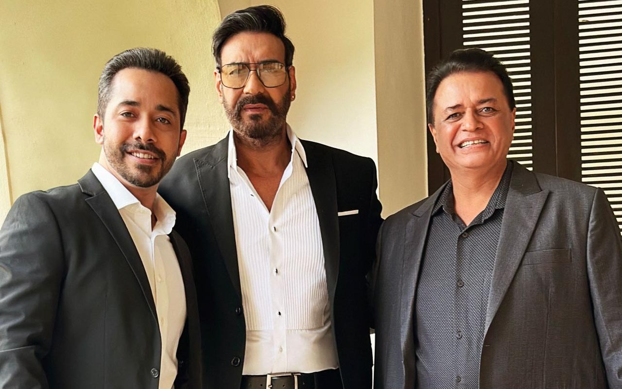 You are currently viewing Ajay Devgn teams up with Super 30 director Vikas Bahl for a supernatural thriller; deets inside : Bollywood News