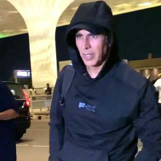 Akshay Kumar's green shoes is the statement of his all black airport look