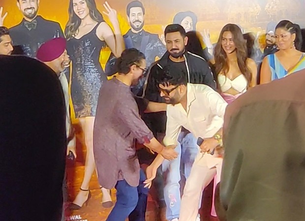 Carry On Jatta 3 trailer launch: Kapil Sharma touches Aamir Khan’s feet; Aamir complains, “Aapne mujhe apne show pe nahin bulaya. Yeh galat baat hai” : Bollywood News – Bollywood Hungama