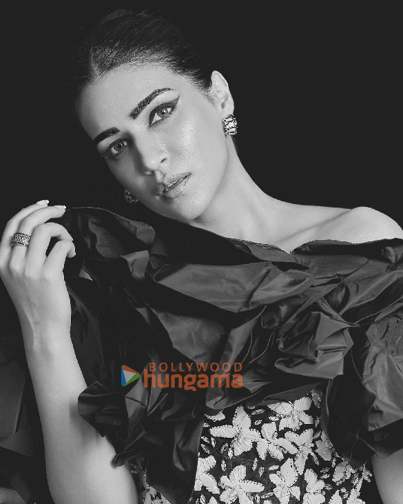kriti sanon 2 225