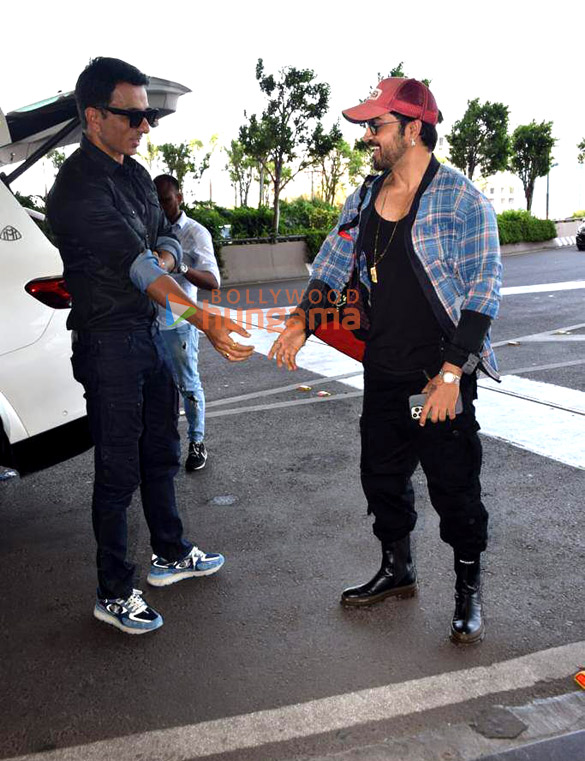 photos ananya panday palak tiwari shweta tiwari and others snapped at the airport 10