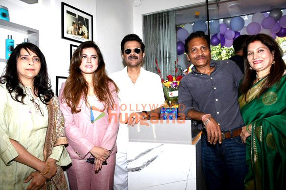 Photos: Anil Kapoor inaugurates his make up artist, Deepak Chauhan’s new salon in Vile Parle Photos: Anil Kapoor inaugurates his make up artist, Deepak Chauhan’s new salon in Vile Parle
