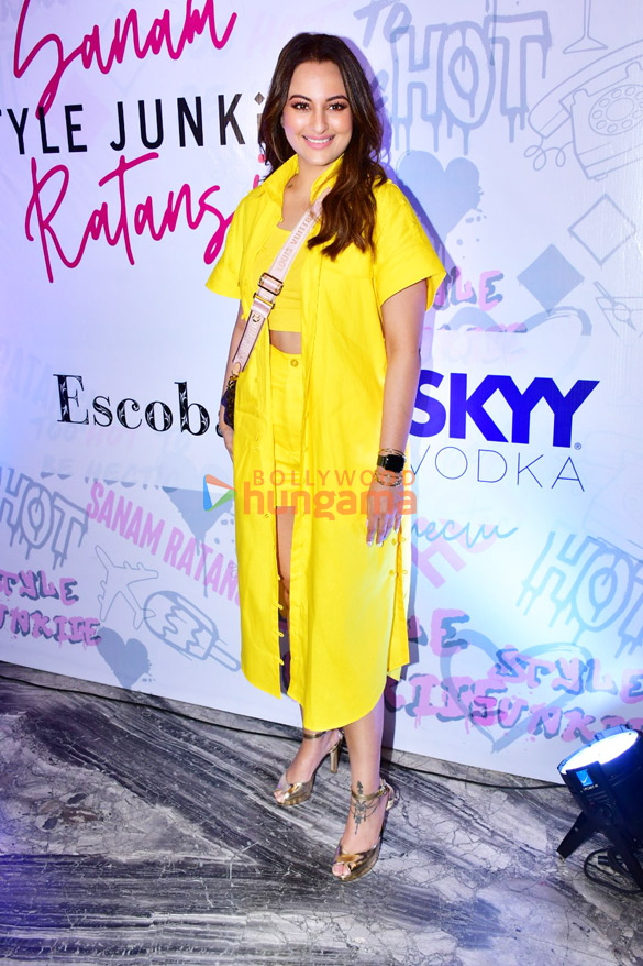 photos celebs attend the launch of stylist sanam ratansis summer collection in mumbai 101 5