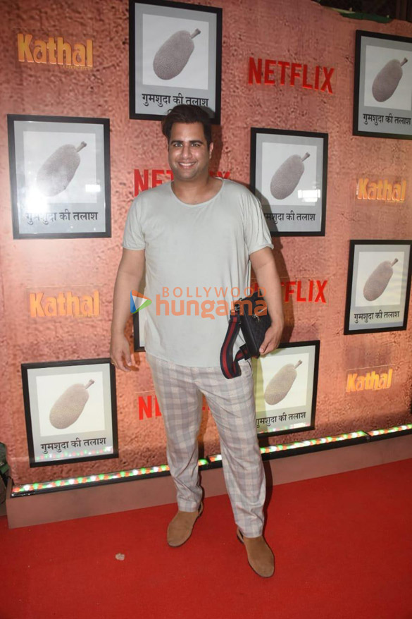 photos celebs grace the premiere of khatal 9