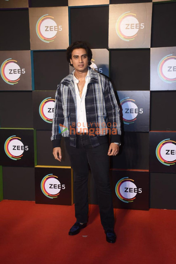 photos celebs snapped at the zee5 event in mumbai 5588 20