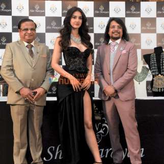 Photos: Disha Patani attends Shiv Narayan Jeweller's press conference and fashion show