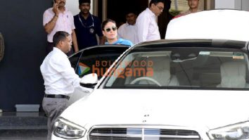 Photos: Kareena Kapoor Khan and Rhea Kapoor snapped at the Kalina airport
