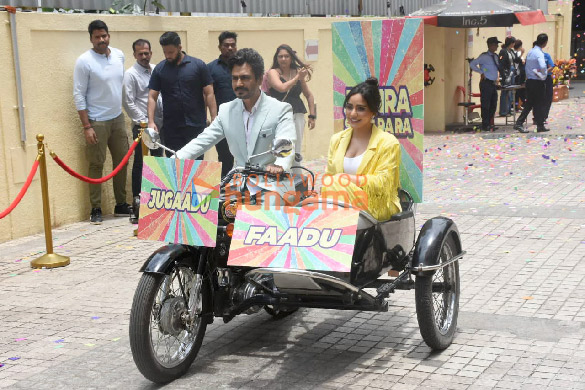 photos nawazuddin siddiqui and neha sharma snapped promoting jogira sara ra ra 3 2