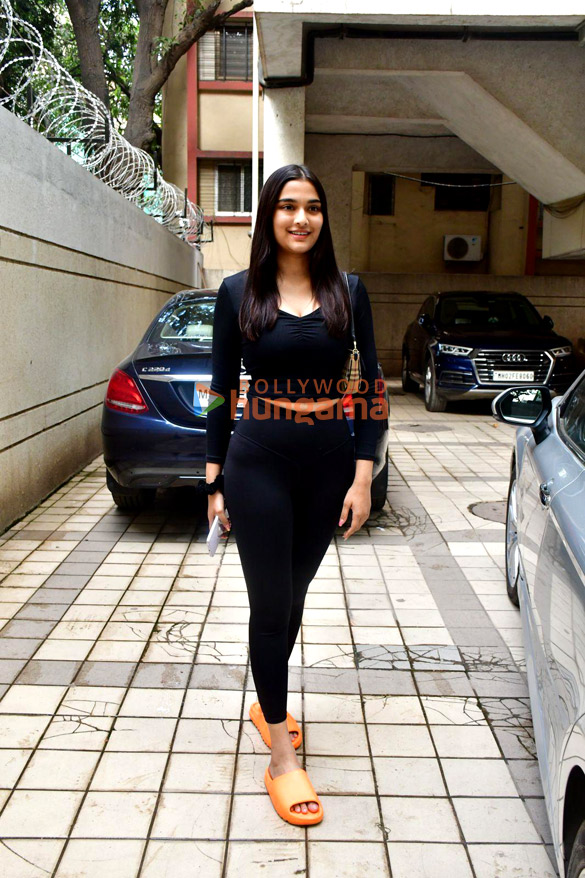 photos saiee manjrekar snapped at a gym in juhu 3