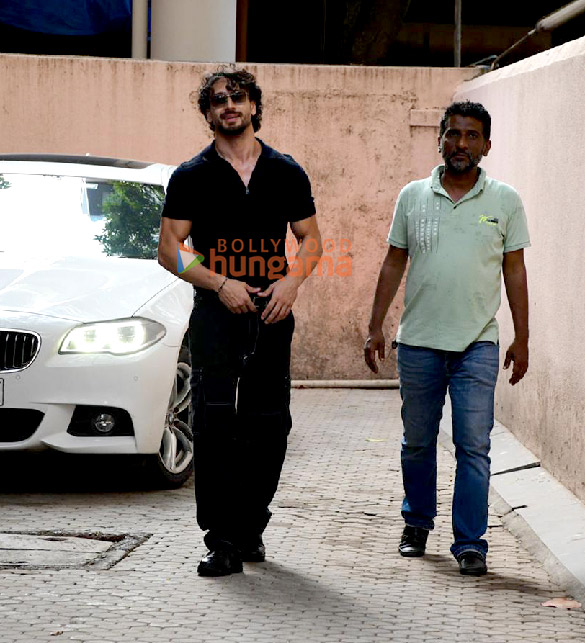 photos tiger shroff snapped at sanjay leela bhansalis office in juhu 2 2