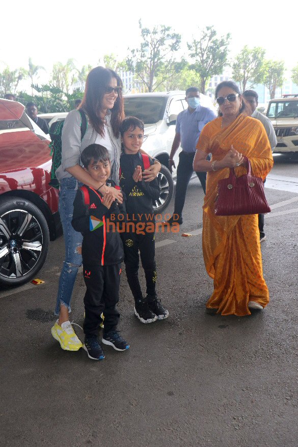 photos vaani kapoor mouni roy genelia dsouza snapped at the airport 3