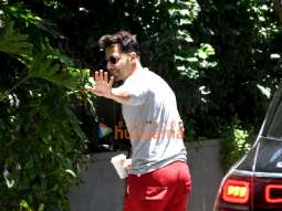 Photos: Varun Dhawan snapped at Atlee’s residence
