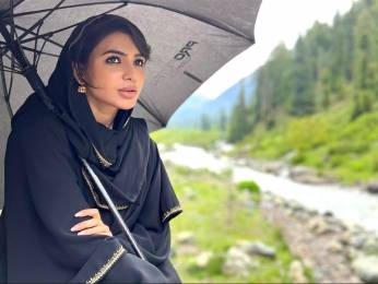 Samantha Ruth Prabhu shares solo BTS photos of Kushi; leaves fans surprised by adding cryptic post in the mix Samantha Ruth Prabhu shares solo BTS photos of Kushi; leaves fans surprised by adding cryptic post in the mix