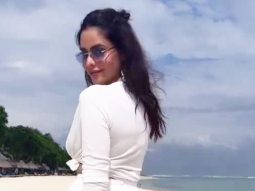 Sand & Sea! Aamna Shariff enjoys her sunny vacation