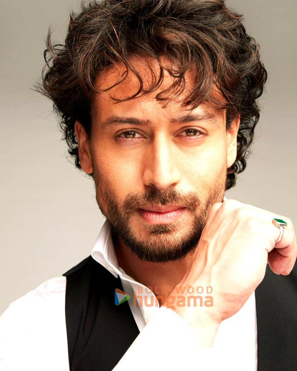 tiger shroff 2 33