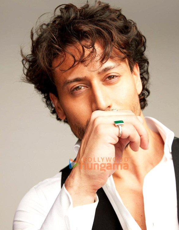 tiger shroff 3 23