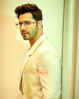 Celeb Photos Of Varun Dhawan