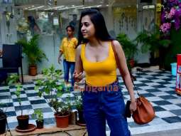 Photos: Tejasswi Prakash spotted at a salon in Bandra
