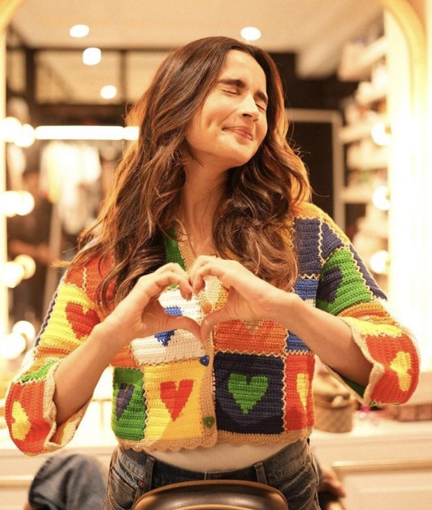 Alia Bhatt keeps it stylishly bright in colourful jumper and denim jeans as she jets off to Brazil to attend Tudum 2023 event