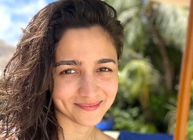 Alia Bhatt stuns fans with makeup-free selfie, radiating natural beauty; see picture