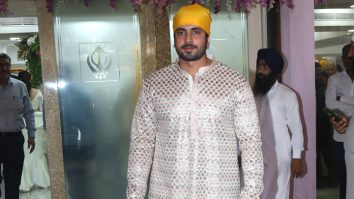 Buddies! Kartik Aaryan & Sunny Singh at Sonnalli Seygall’s wedding