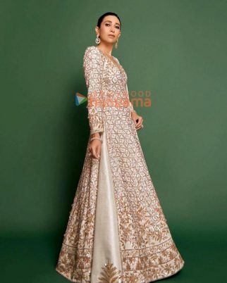 Celeb Photos Of Karisma Kapoor