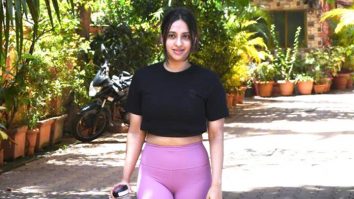 Malaika Arora & Akansha Kapoor get clicked together post workout session