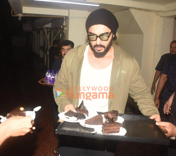 photos arjun kapoor celebrates birthday with media 6