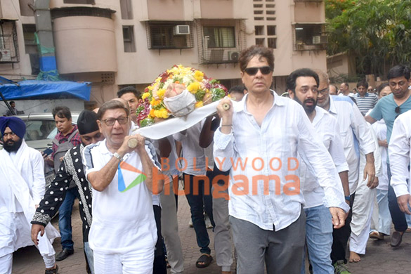 photos celebs attend gufi paintals funeral 1