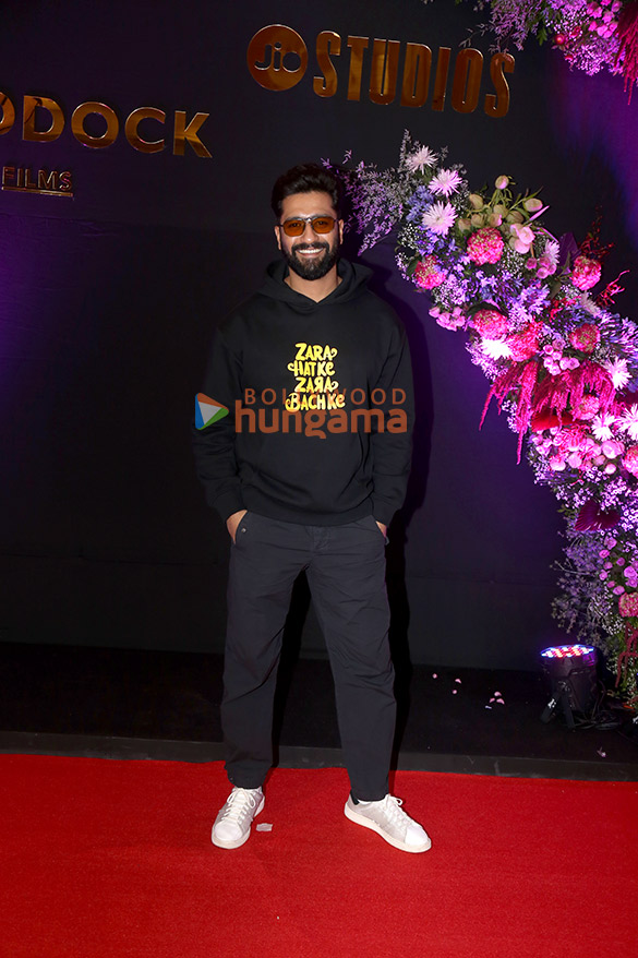 photos celebs attend zara hatke zara bachke success party 17
