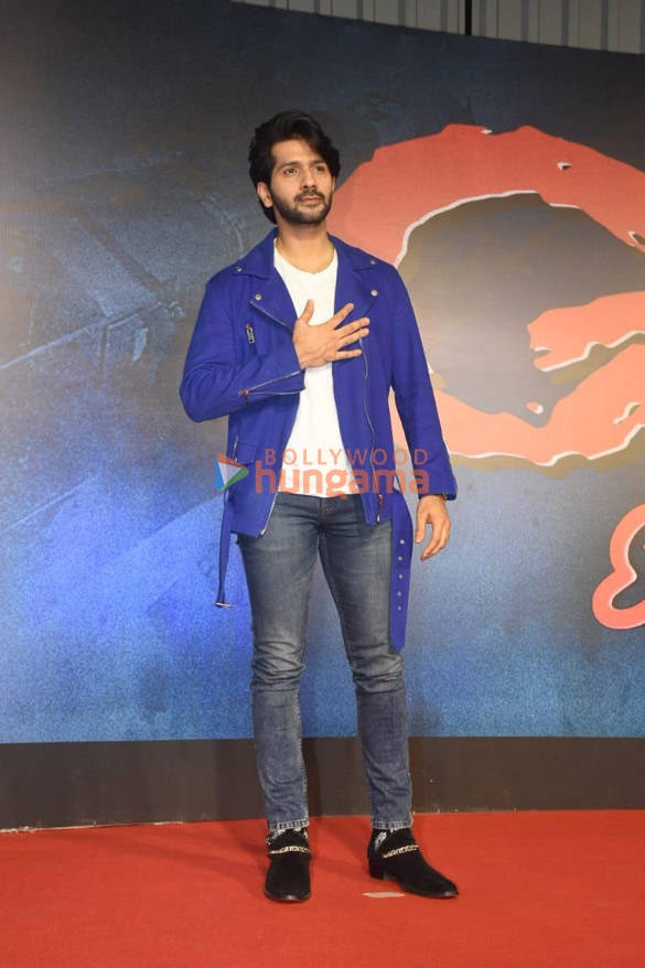 photos celebs grace the premiere of gadar ek prem katha 10